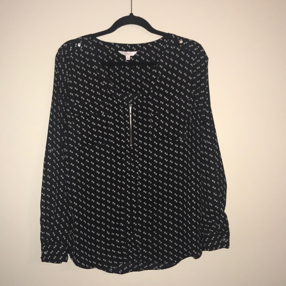 Candie’s size XL dress shirt, black print, EUC.